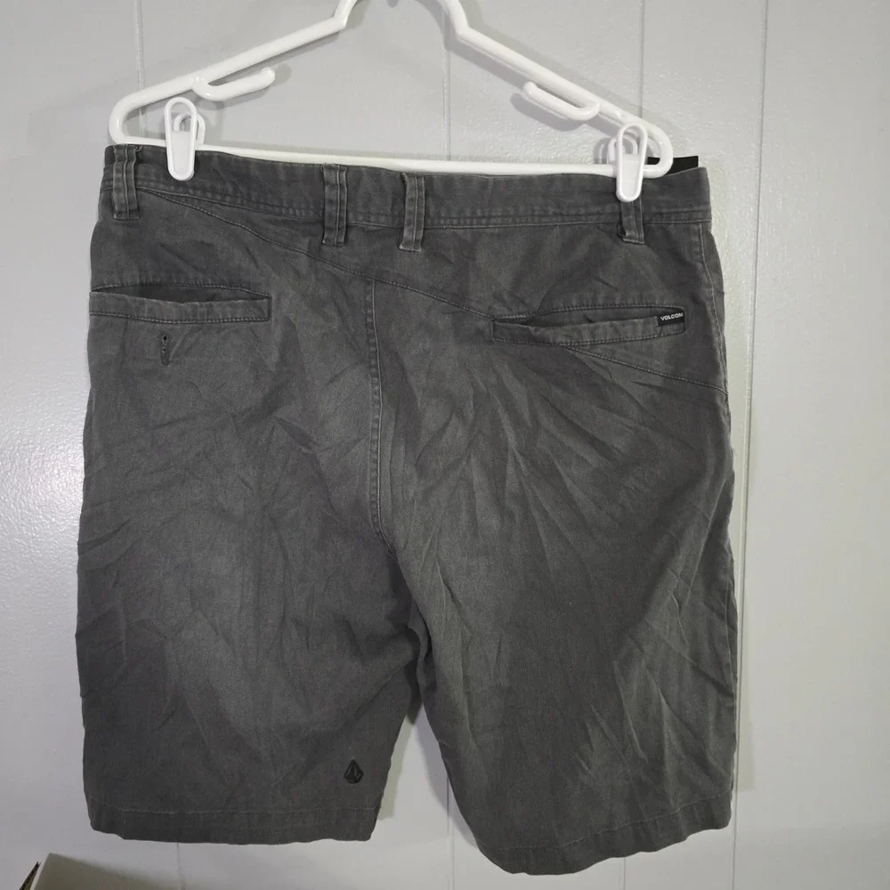 Volcom Chino Shorts Mens 36 Grey Frickin Modern Stretch Skateboarding‎